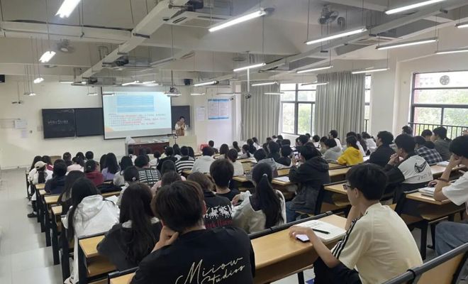 逐梦启航｜2025普通专升本秋季班已正式开课！